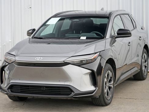 Used 2024 Toyota bZ4X AWD w/ Weather Package image 44