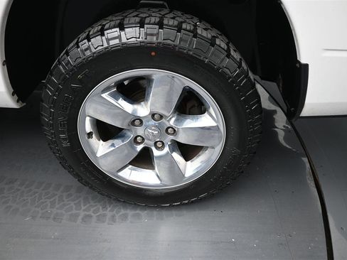 Used 2015 RAM 1500 Big Horn AWD/4WD image 19