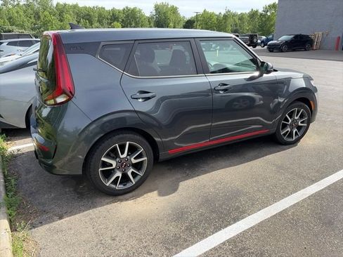 Used 2020 Kia Soul GT-Line FWD image 4