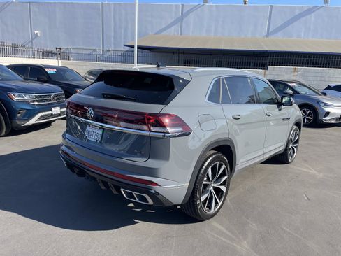 Certified 2025 Volkswagen Atlas Cross Sport SEL Premium R-Line AWD/4WD image 3