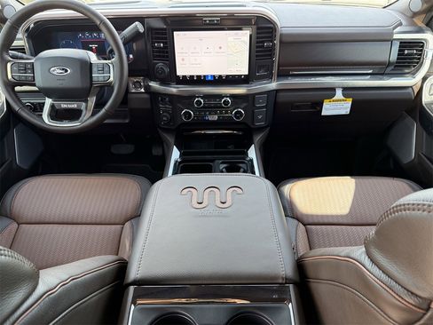 New 2026 Ford F350 King Ranch w/ FX4 Off-Road Package image 10