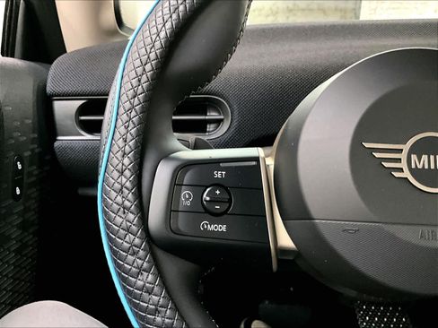 Used 2025 MINI Cooper S FWD image 20