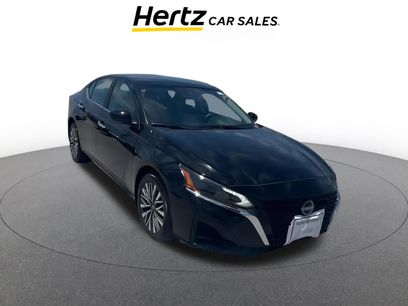 Used 2024 Nissan Altima 2.5 SV w/ SV Premium Package