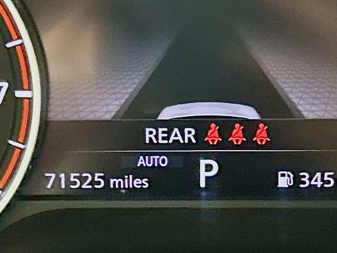 Used 2022 Nissan Rogue SV image 13