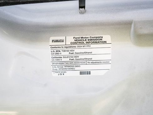 Used 2024 Ford Transit 250 Low Roof w/ Exterior Upgrade Package RWD image 26