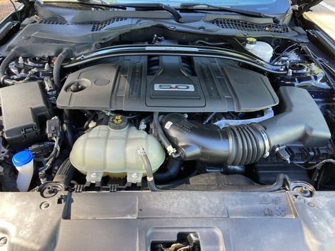 Used 2021 Ford Mustang GT Premium w/ Equipment Group 401A image 19