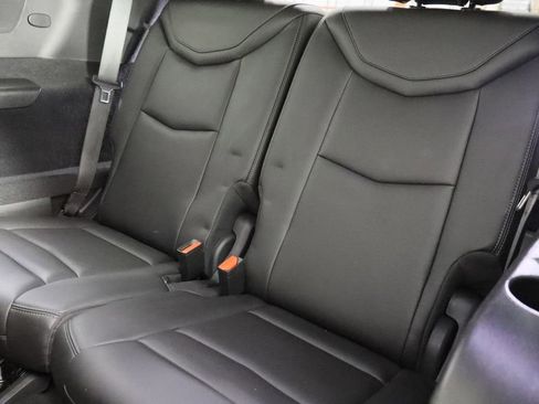 Used 2022 Cadillac XT6 Premium Luxury image 18