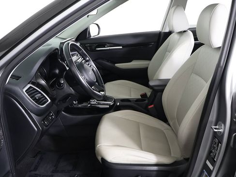 Used 2023 Kia Seltos EX image 30