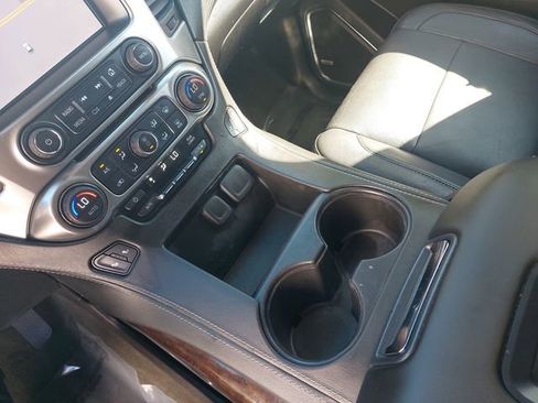 Used 2015 Chevrolet Tahoe LT RWD image 25