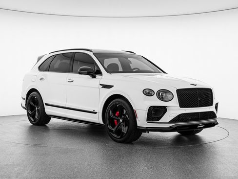 Used 2022 Bentley Bentayga AWD/4WD image 1