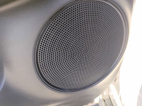 Used 2024 Honda HR-V LX image 36