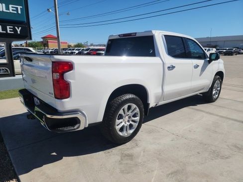 New 2026 Chevrolet Silverado 1500 LTZ w/ Z71 Off-Road Package image 3