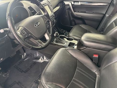 Used 2014 Kia Sorento SX AWD/4WD image 22