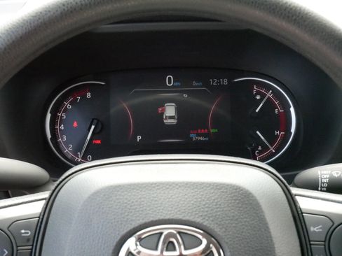 Certified 2025 Toyota RAV4 XLE AWD/4WD image 21