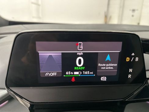 Used 2021 Volkswagen ID.4 Pro S image 12