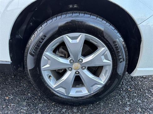 Used 2015 Subaru Forester 2.5i w/ Alloy Wheel Package AWD/4WD image 13