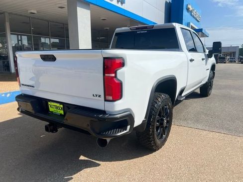 Used 2026 Chevrolet Silverado 2500 LTZ w/ Trail Boss Package AWD/4WD image 11