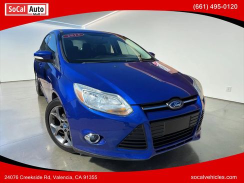 Used 2013 Ford Focus SE FWD image 1