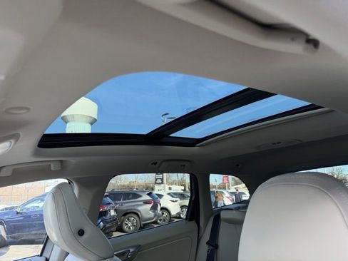 Used 2014 Volvo XC60 T6 image 16