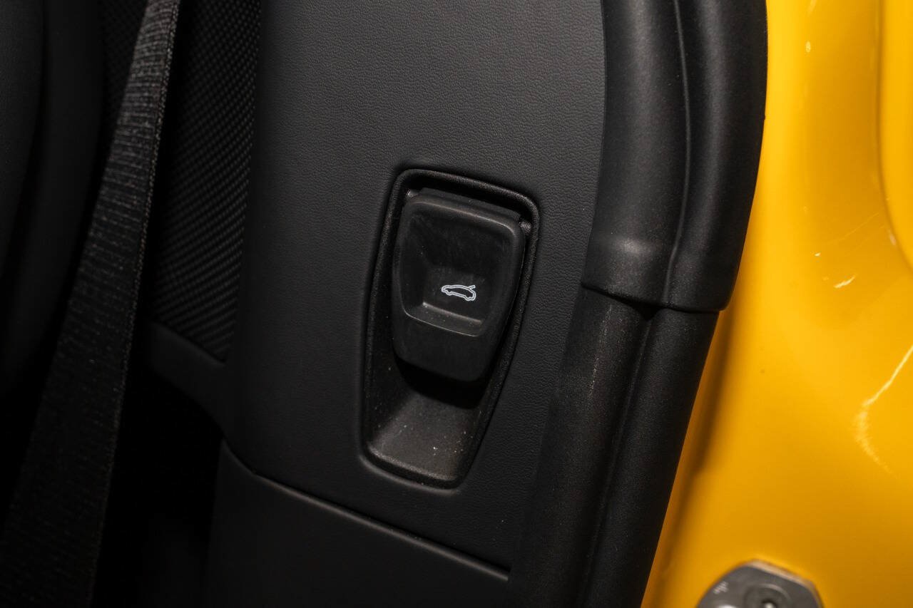 Used 2026 Ferrari 296 GTS RWD image 25