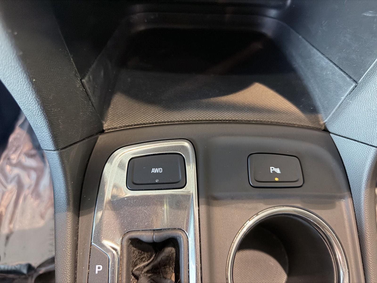 Used 2023 Chevrolet Equinox LT AWD/4WD image 43