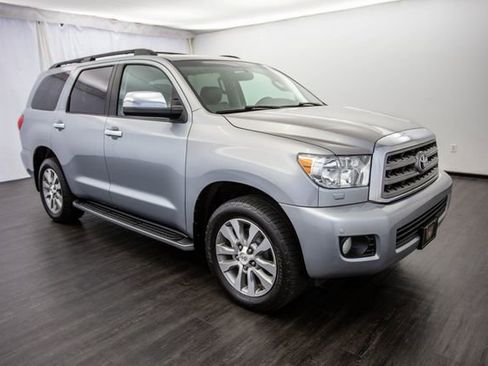 Used 2014 Toyota Sequoia Limited image 2