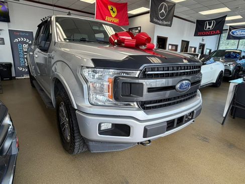 Used 2019 Ford F150 XLT w/ Equipment Group 302A Luxury AWD/4WD image 4