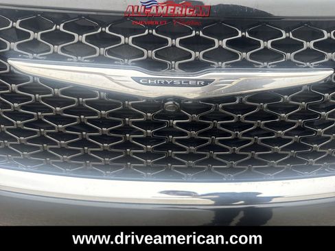 Used 2025 Chrysler Pacifica Select image 30