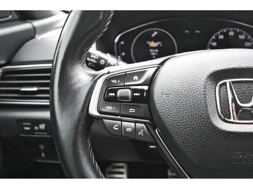 Used 2018 Honda Accord Sport image 15