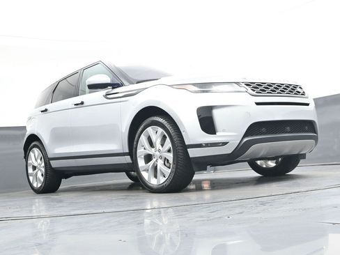 Used 2020 Land Rover Range Rover Evoque SE AWD/4WD image 28