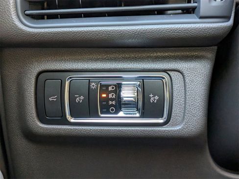 Certified 2024 Lincoln Corsair Reserve w/ Equipment Group 201A image 25