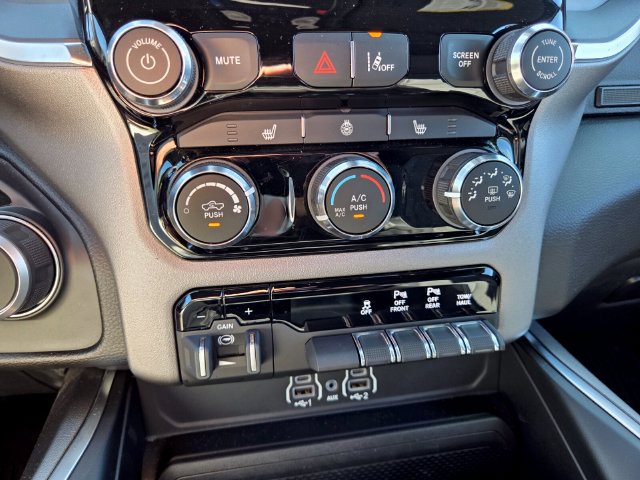 Certified 2025 RAM 1500 Big Horn AWD/4WD image 25