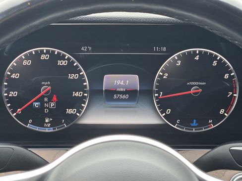 Used 2020 Mercedes-Benz E 350 4MATIC Sedan image 27