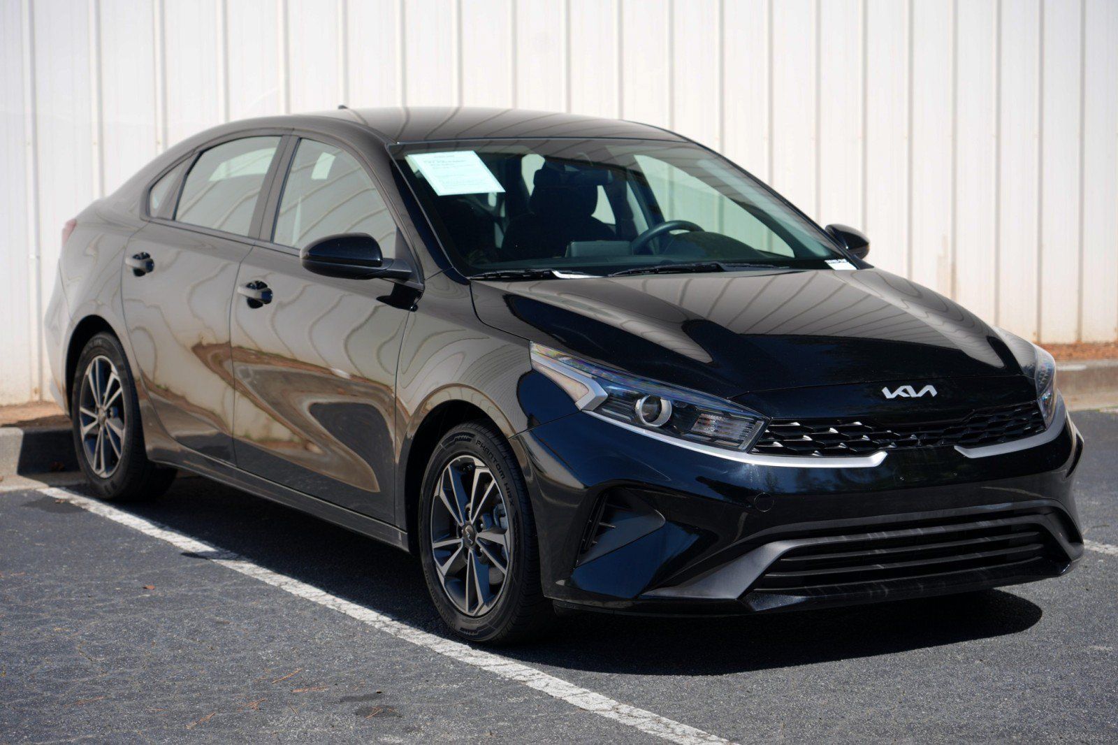 Used 2024 Kia Forte LXS FWD image 45