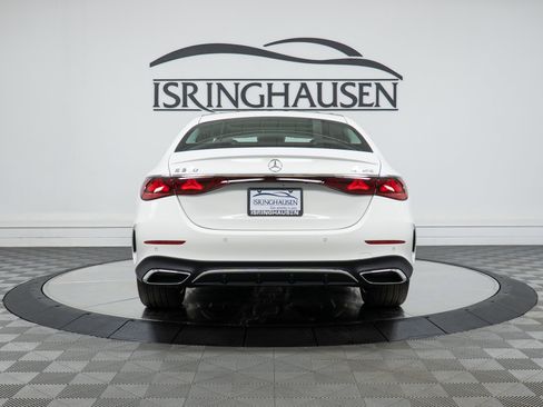 New 2025 Mercedes-Benz E 350 4MATIC Sedan image 6