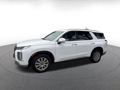 Used 2025 Hyundai Palisade SEL FWD image 6