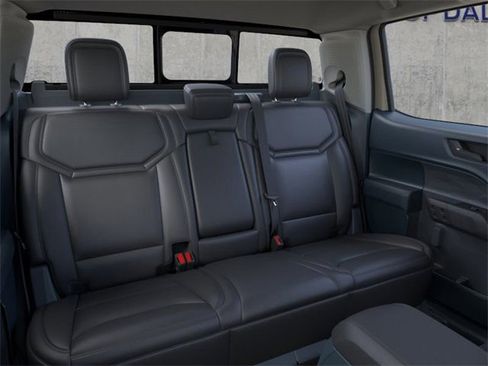 New 2025 Ford Maverick Lariat w/ Black Appearance Package image 11