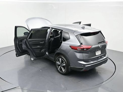 Used 2024 Nissan Rogue SL w/ SL Premium Package AWD/4WD image 22
