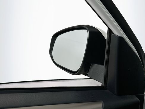 Used 2014 Toyota RAV4 Limited image 16