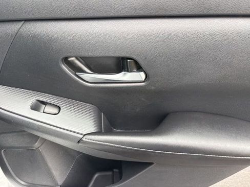 Used 2022 Nissan Sentra SV image 34