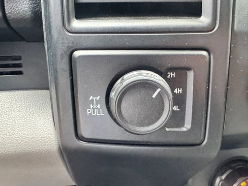 Used 2019 Ford F150 XL w/ Equipment Group 101A Mid AWD/4WD image 26