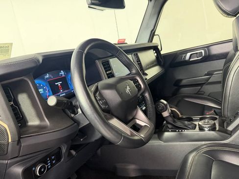 Used 2025 Ford Bronco Badlands AWD/4WD image 22