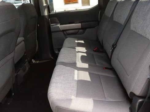 Used 2022 Ford F150 XLT w/ Equipment Group 302A High image 17