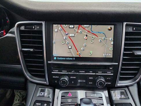 Used 2014 Porsche Panamera Turbo image 20