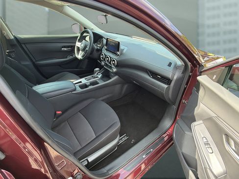Used 2023 Nissan Sentra SV w/ All-Weather Package FWD image 17