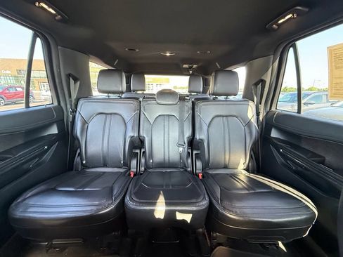 Used 2021 Ford Expedition Max Limited AWD/4WD image 30