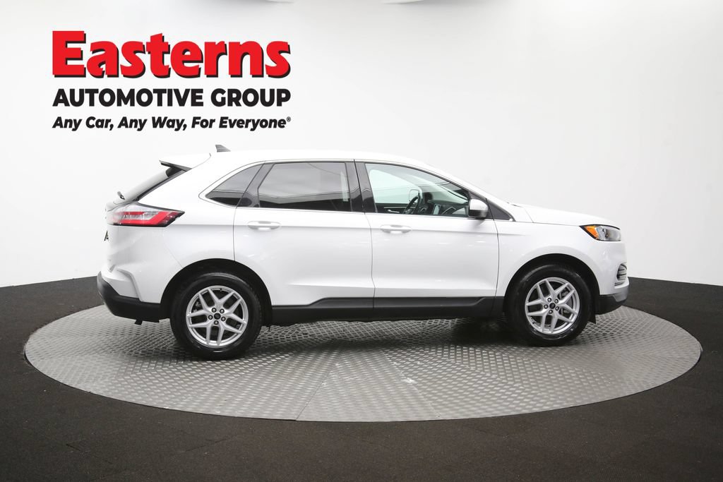 Used 2023 Ford Edge SEL AWD/4WD image 46