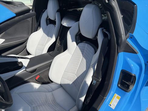 Used 2020 Chevrolet Corvette Stingray Preferred Cpe w/ 2LT Preferred Equipment Group RWD image 27