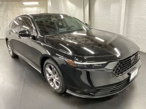 Used 2024 Honda Accord EX image 7