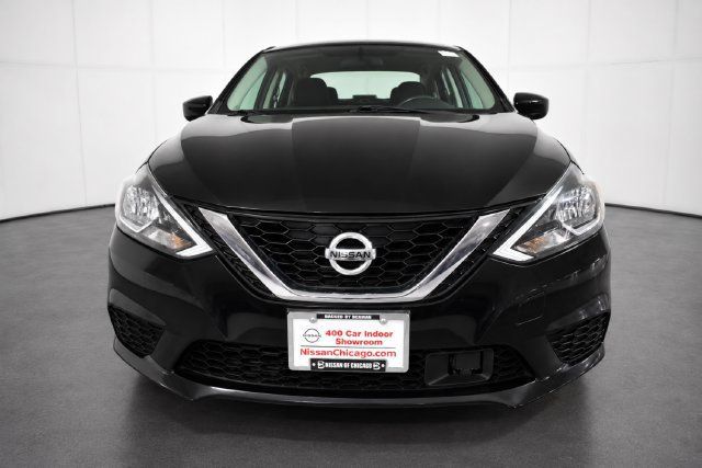 Used 2018 Nissan Sentra SV FWD image 2